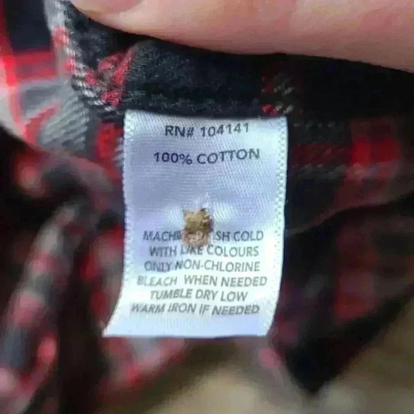 Black and Red Flannel - Picture 4 of 5